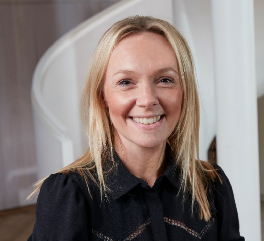 Louise Johnson